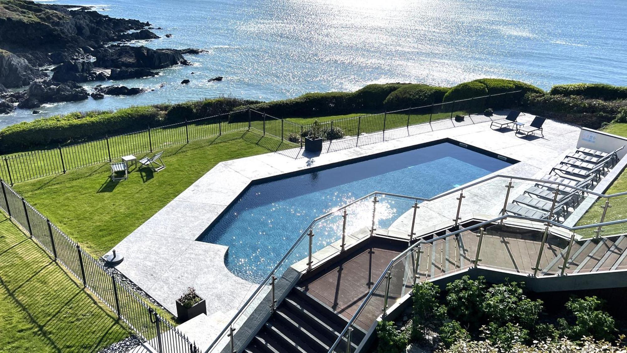 וולאקומב Watersmeet Hotel מראה חיצוני תמונה